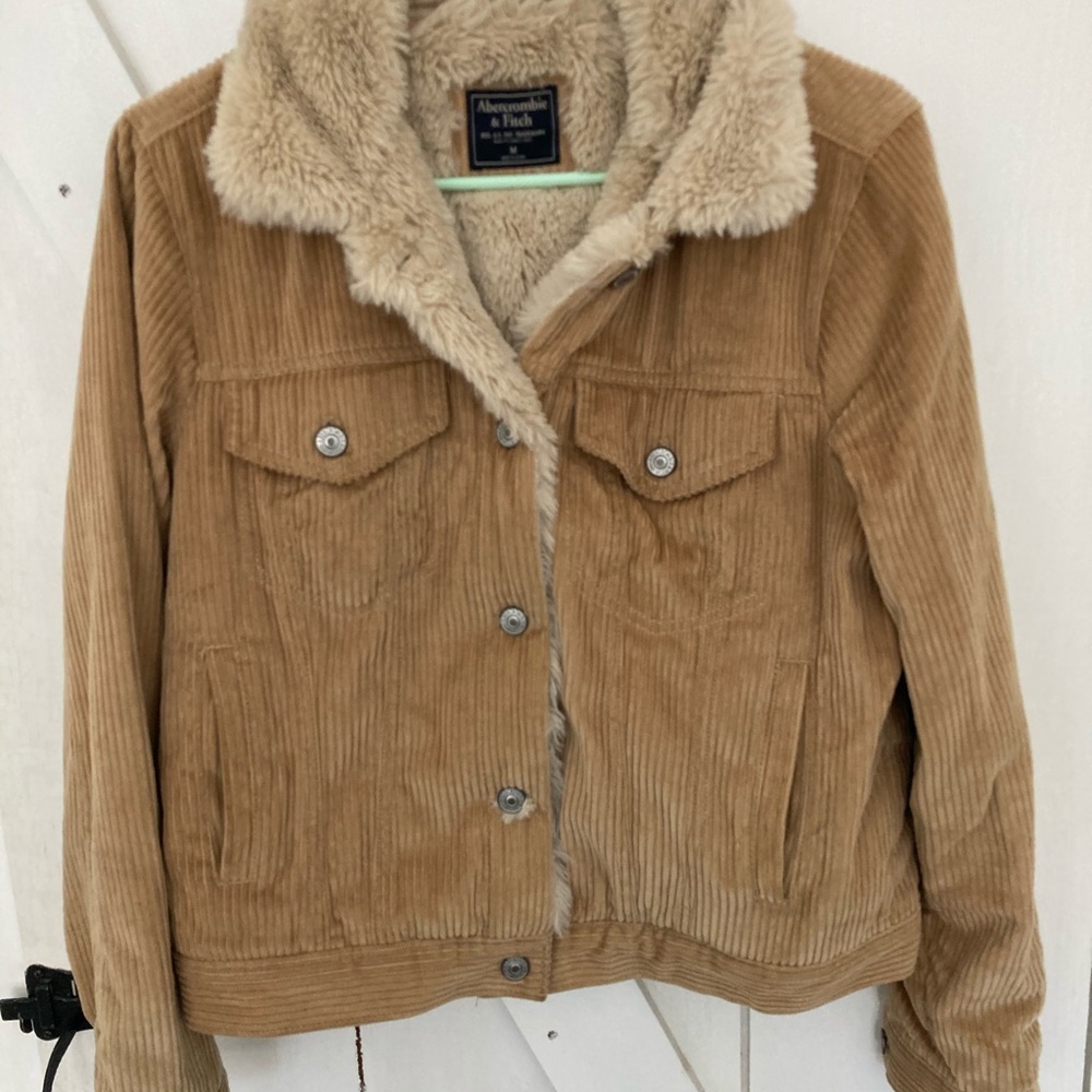 Sweet corduroy and faux fur lined